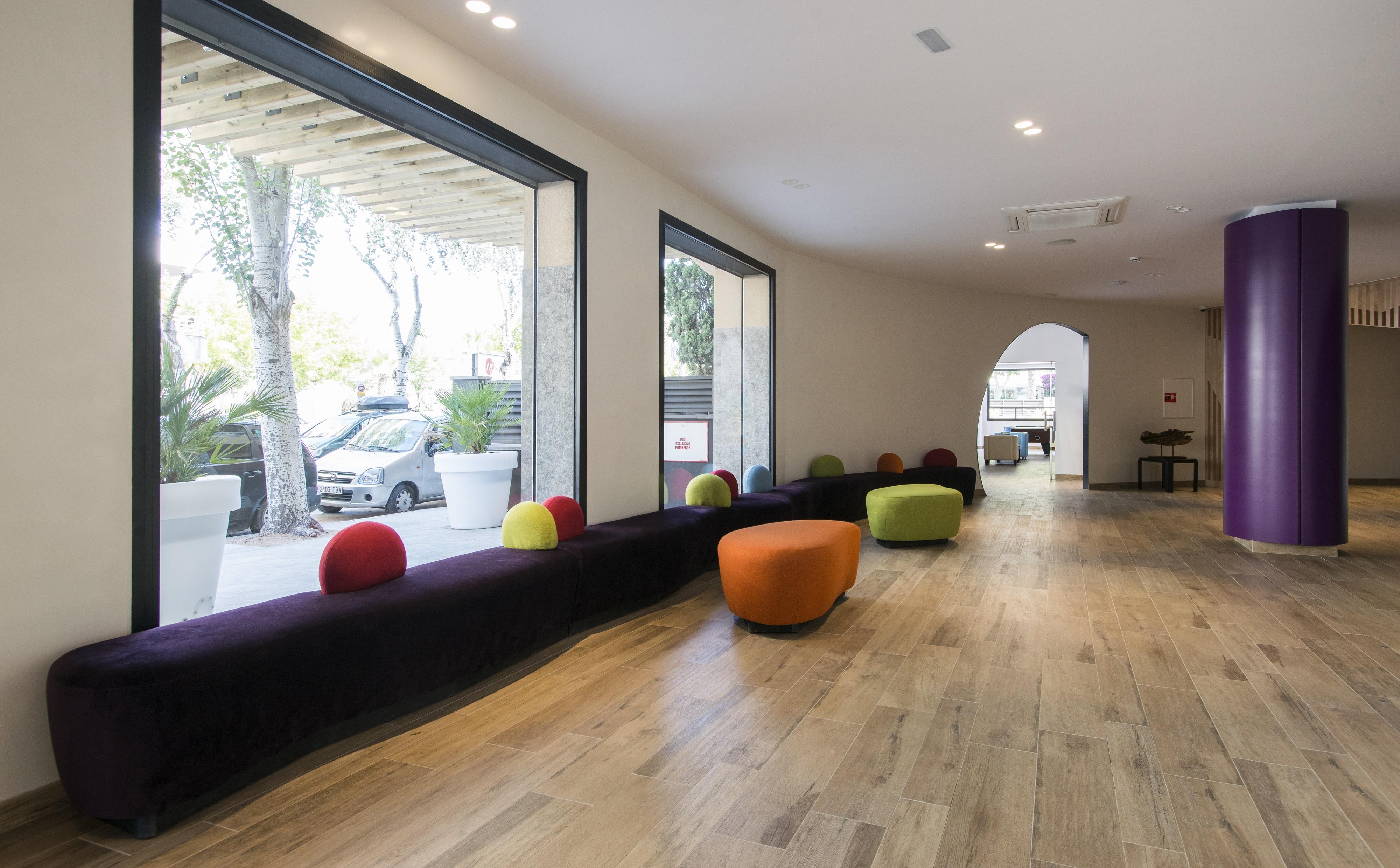 California Apartments サロウ エクステリア 写真